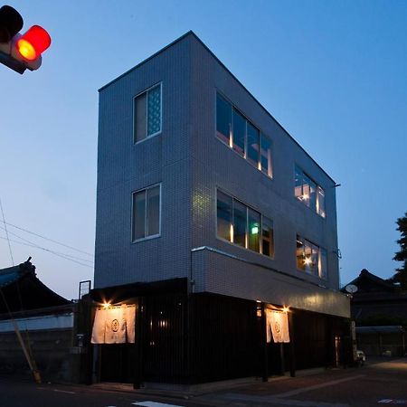Hakata Gofukumachi Hostel Takataniya Фукуока Екстериор снимка