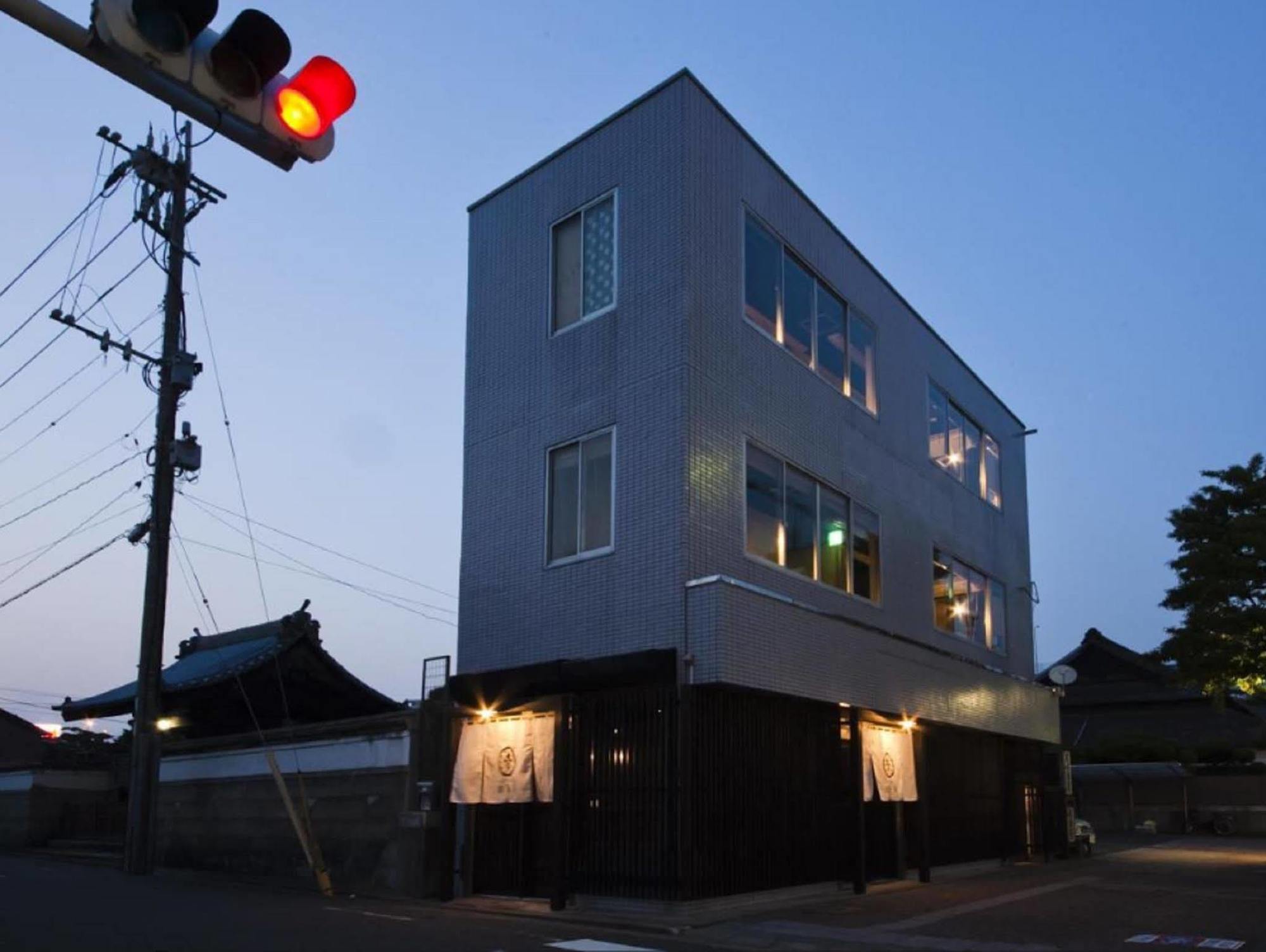 Hakata Gofukumachi Hostel Takataniya Фукуока Екстериор снимка